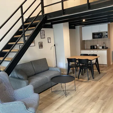 Dream W Kompleksie Laguna Beskidow Зажече